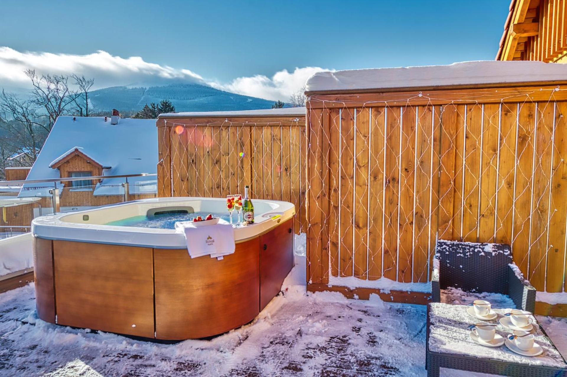 Royal Prestige Collection Z Prywatnym Jacuzzi - Stone Hill Resort Z Basenem I Saunami Szklarska Poreba Bagian luar foto